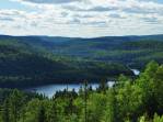 Os lagos e magníficas paisagens do Parc National de La Mauricie, província de Quebec, no Canadá